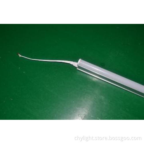 3years Warranty High Lumens T5 16W LED Tubes 4FT China Manufacturer